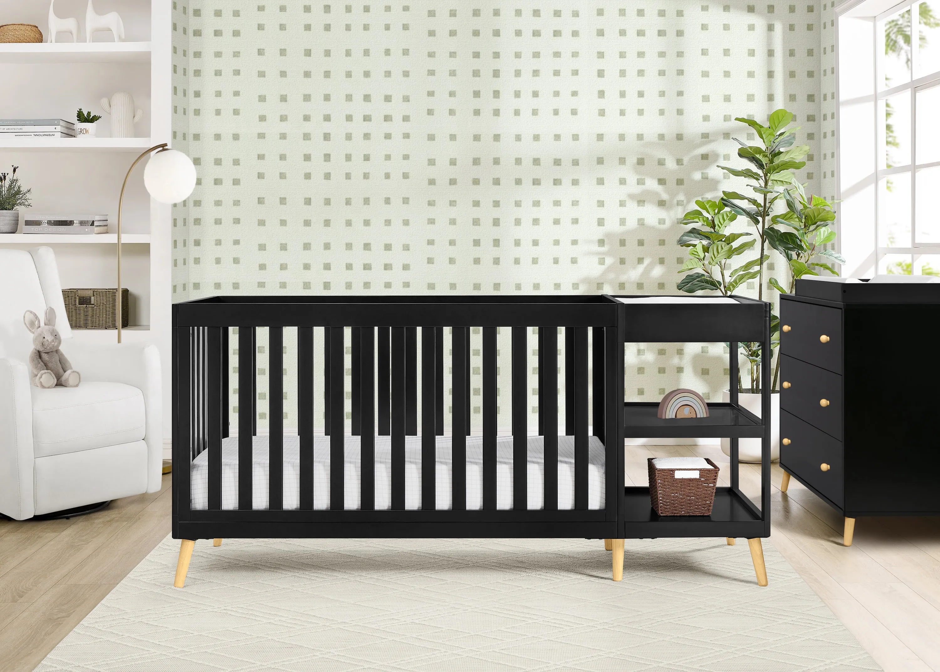 Essex 4-in-1 Convertible Crib and Changer