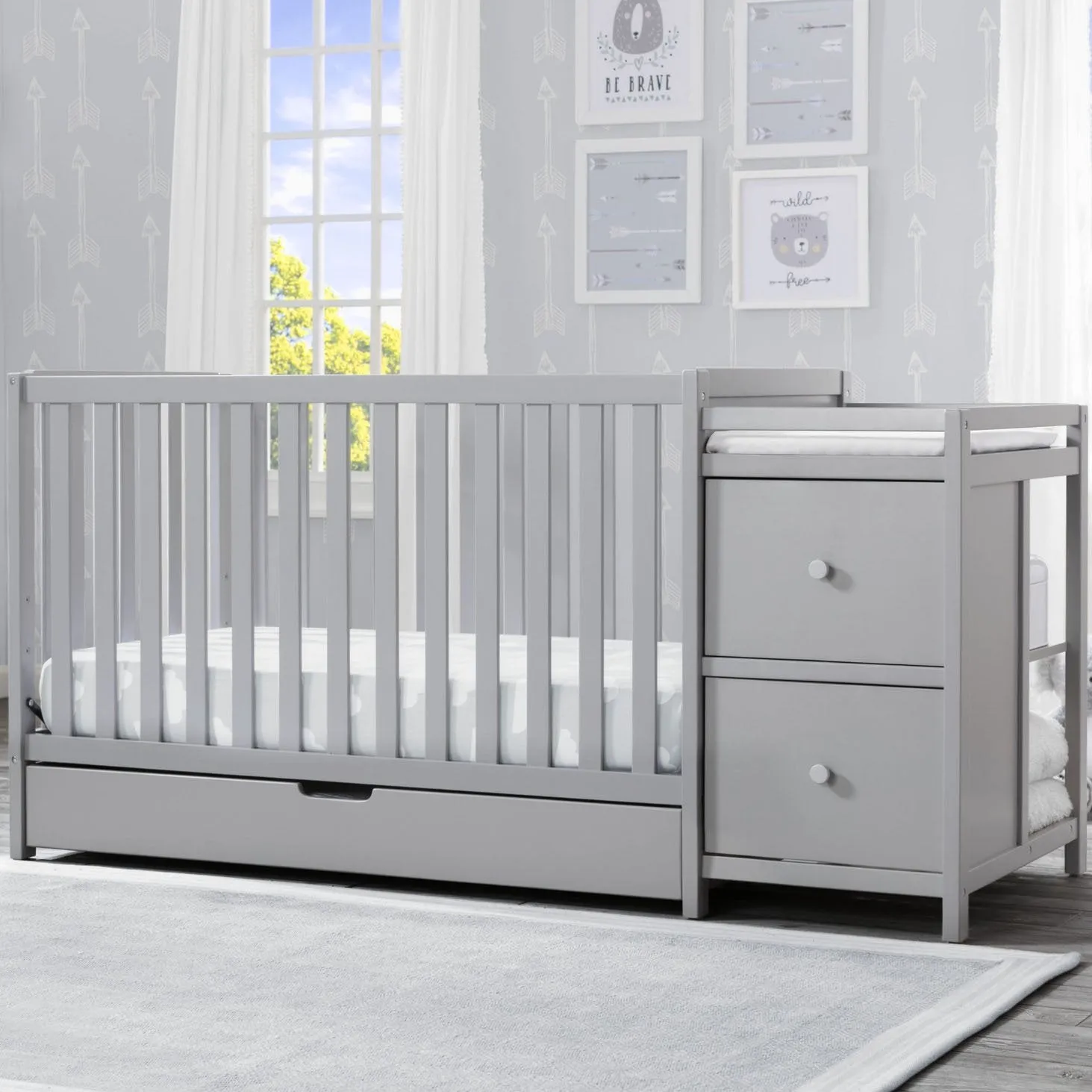 Luna Convertible Crib N Changer with Under Drawer