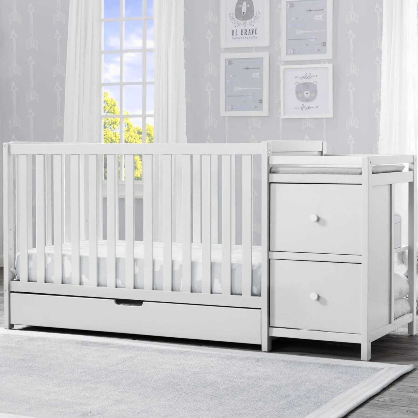 Luna Convertible Crib N Changer with Under Drawer