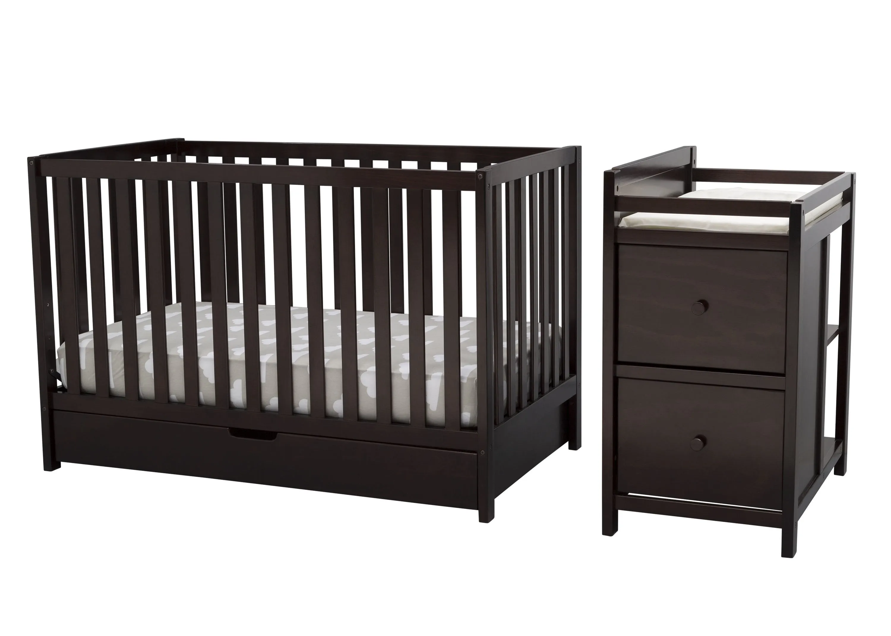 Luna Convertible Crib N Changer with Under Drawer