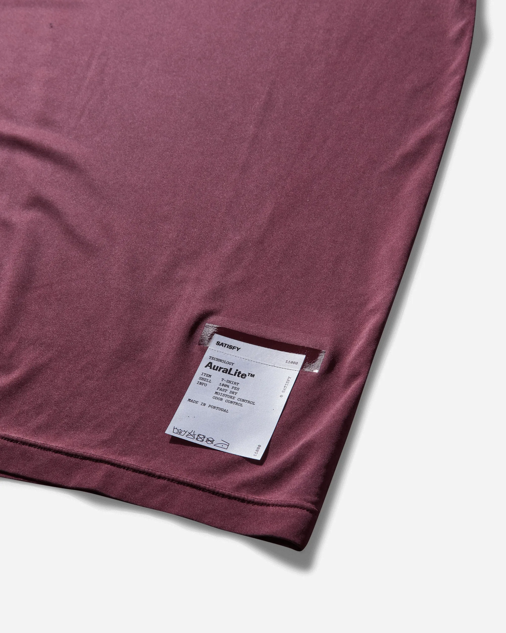 Men's AuraLite T‑Shirt Burgundy Pigment