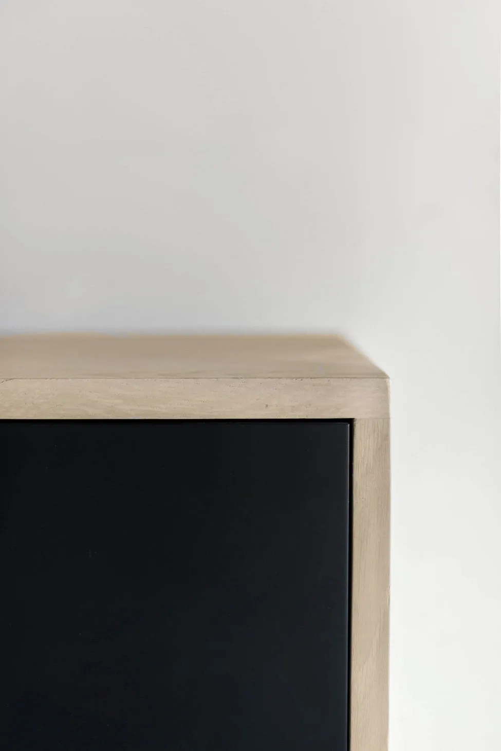 Mossam Credenza