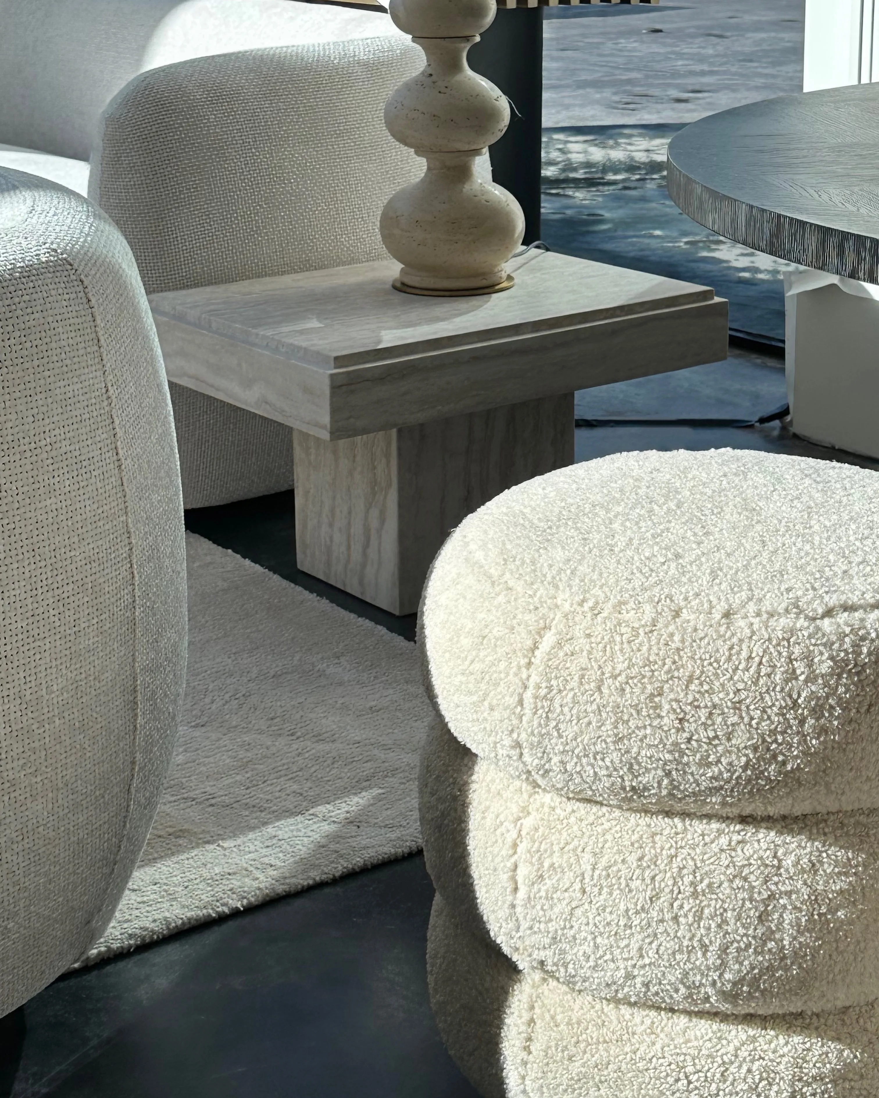 REFINED TRAVERTINE SIDE TABLE