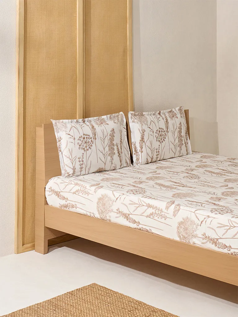 Westside Home Beige Floral Printed Queen Bed Flat Sheet and Pillowcase Set