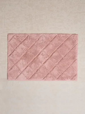 Westside Home Pink Diamond Design Bath Mat